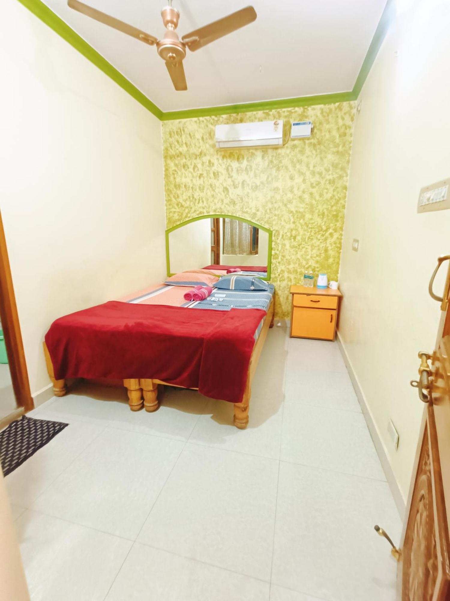Thilak Home Stay Hampi Exteriér fotografie