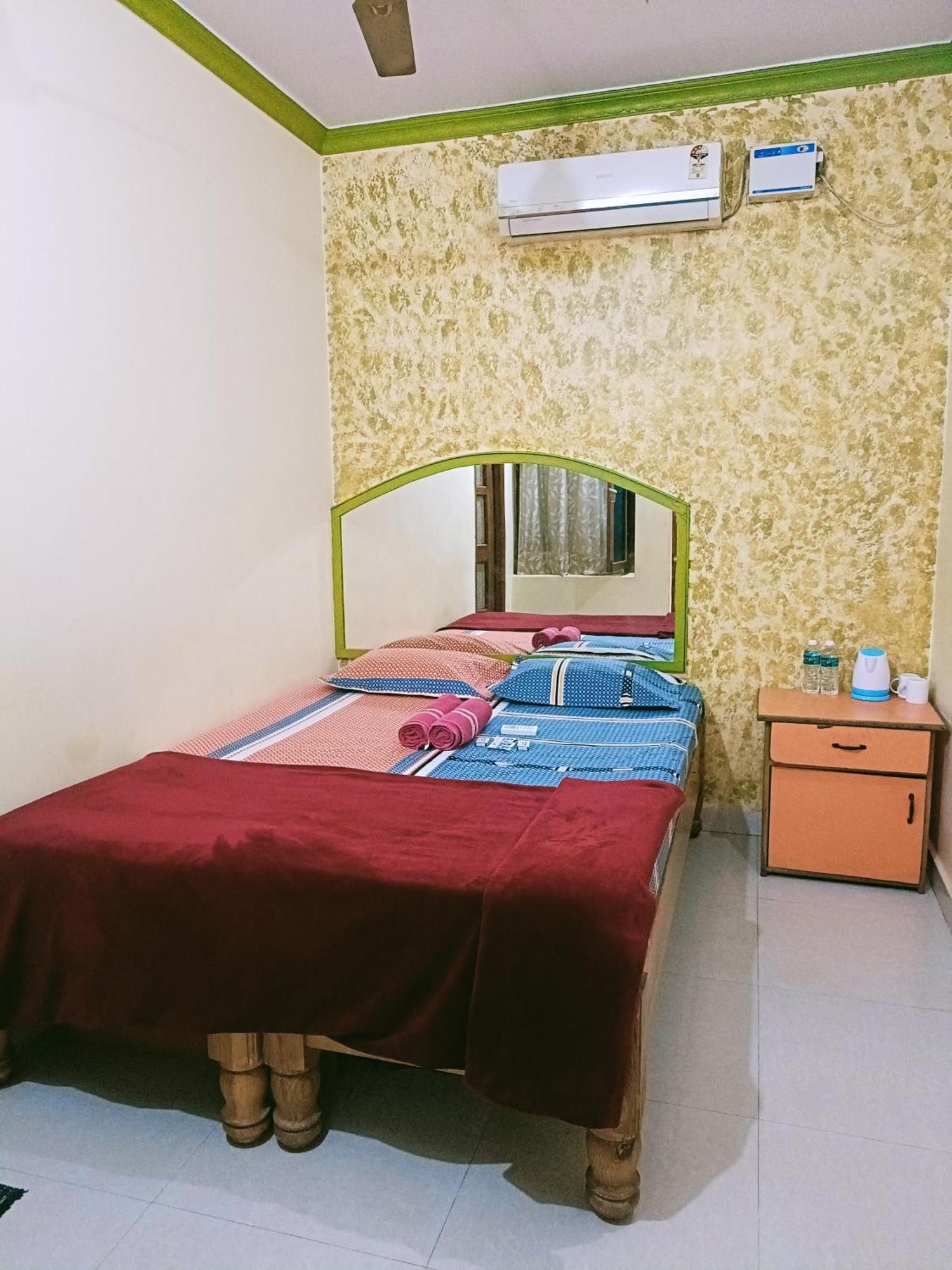 Thilak Home Stay Hampi Exteriér fotografie