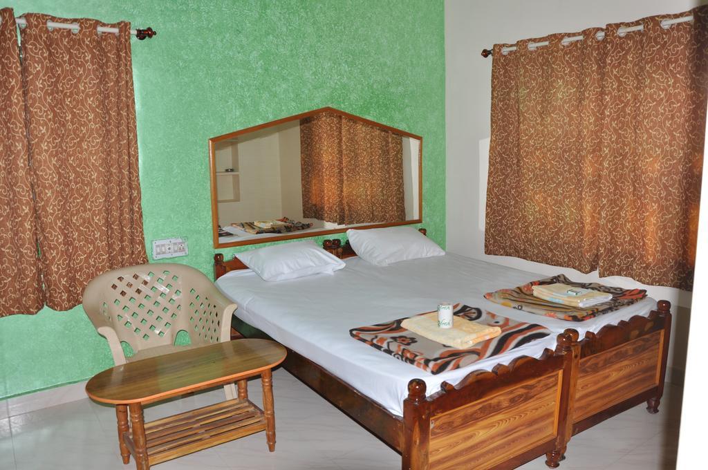 Thilak Home Stay Hampi Exteriér fotografie