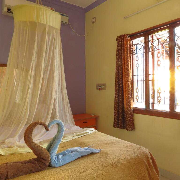 Thilak Home Stay Hampi Exteriér fotografie
